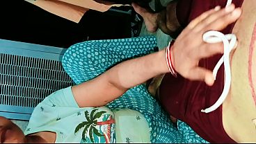 Desi Bhabhi’s Tight Pussy Gets Rammed Hard, Clear Hindi Moans As She Cums – Bhabhi Bouncing On A Big Dick