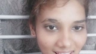 Busty Indian Slut Strips Naked In Hot B612 Clip