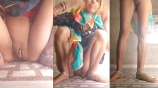 Rajasthani Babe Flashes Her Desi Pussy Right On Camera.